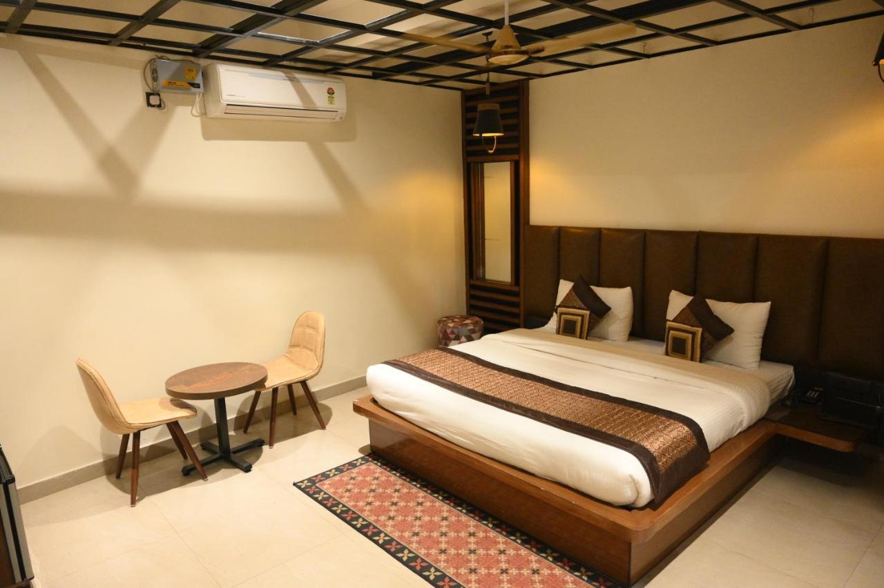 Hotel Grand Kailash,Kotdwara Luaran gambar