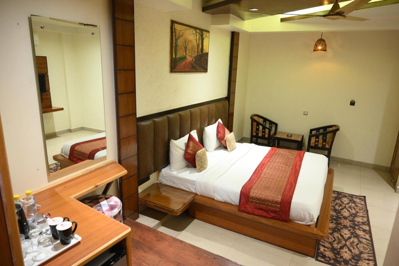 Hotel Grand Kailash,Kotdwara Luaran gambar