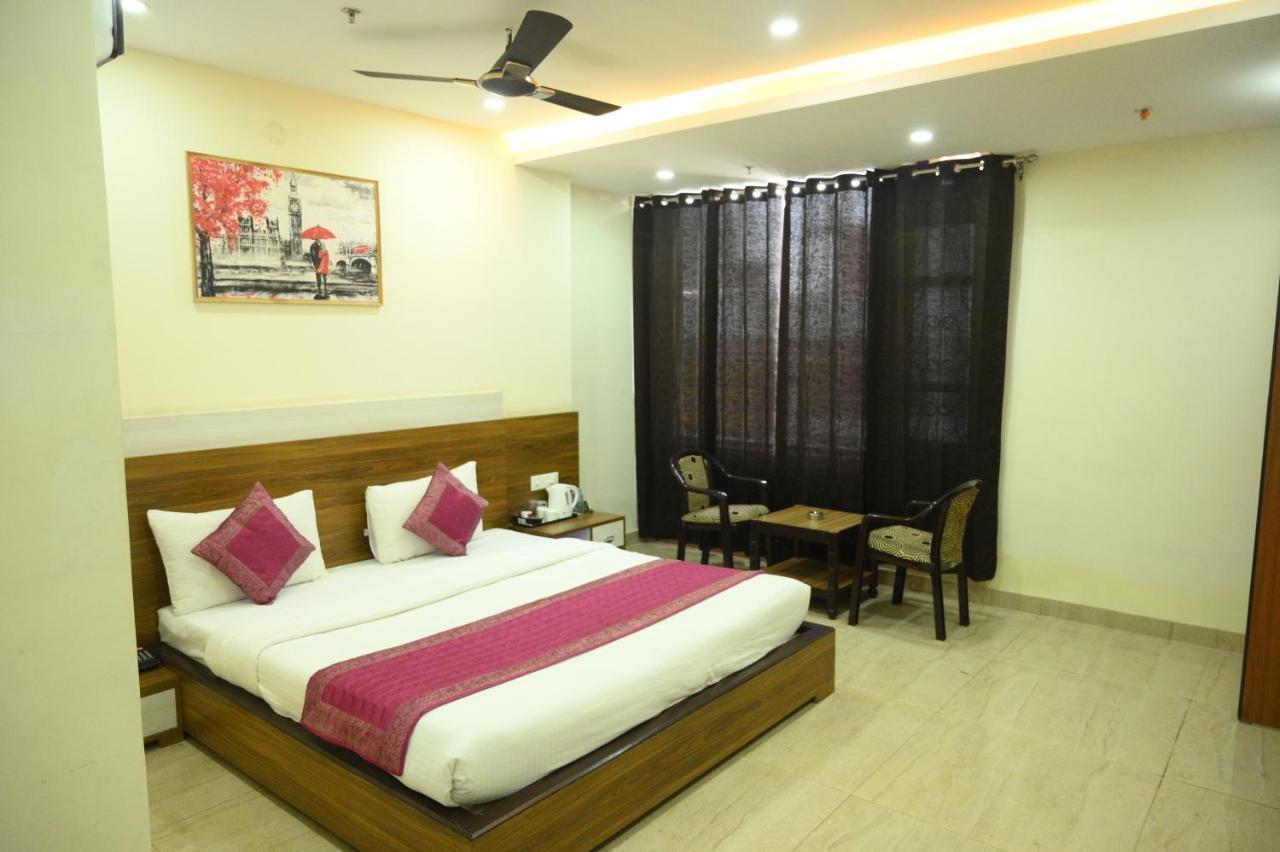 Hotel Grand Kailash,Kotdwara Luaran gambar