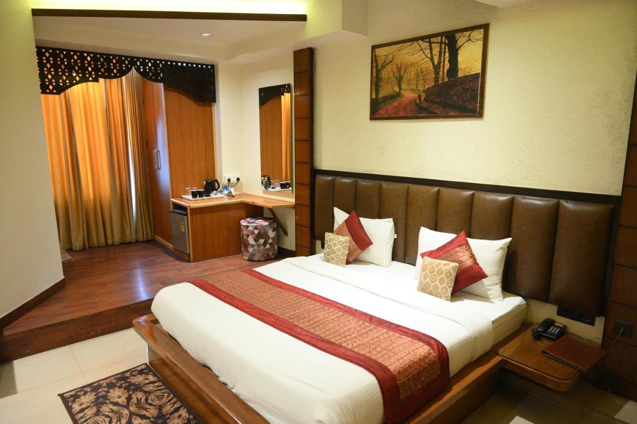 Hotel Grand Kailash,Kotdwara Luaran gambar