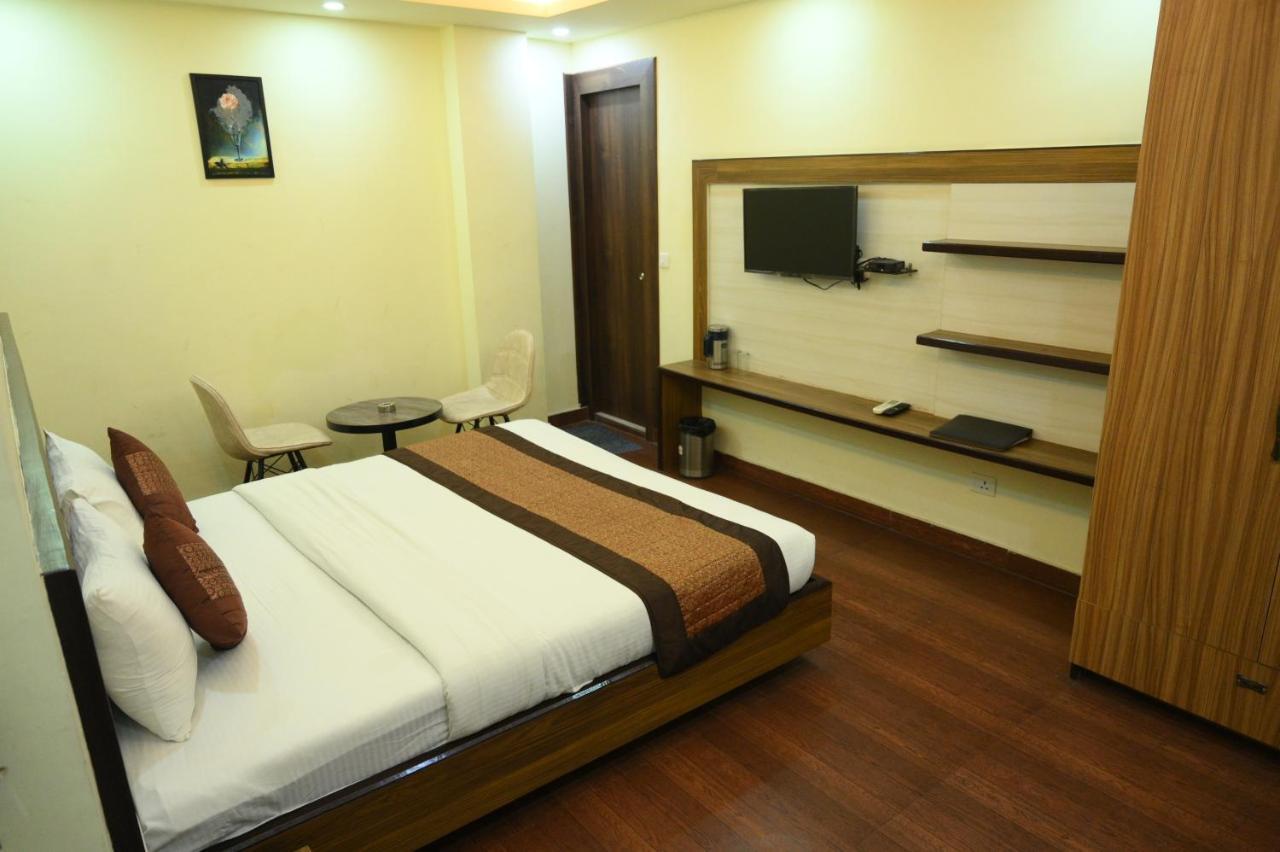 Hotel Grand Kailash,Kotdwara Luaran gambar